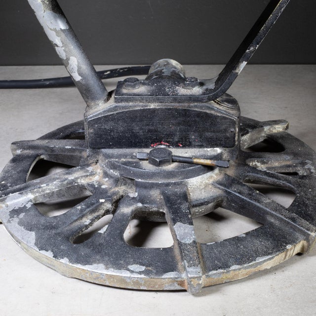 Vintage Explosion-Proof Industrial Spotlight c.1940 For Sale - Image 10 of 13