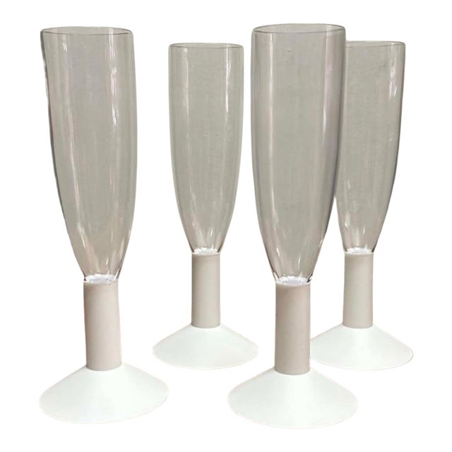 Vintage Modern Frosted Plastic Champagne Flutes - Set of 4 For Sale