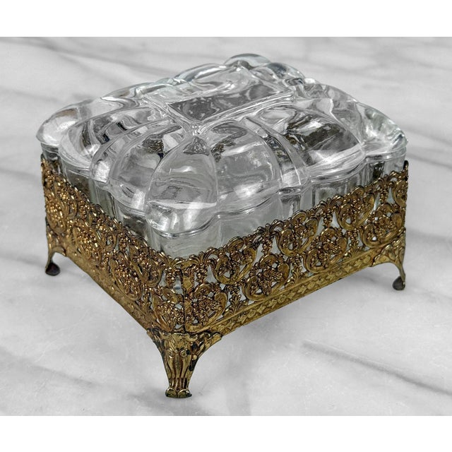 Vintage Rococo Gold Filigree & Scalloped Glass Vanity Trinket Box For Sale - Image 4 of 10