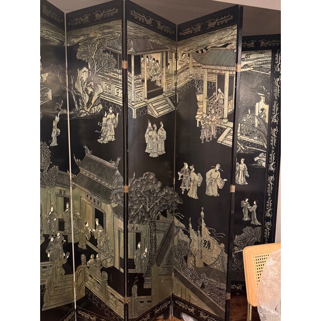 Mid 20th Century Chinese Coromandel Screen For Sale - Image 4 of 4