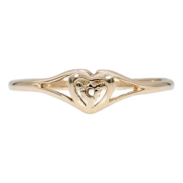 Solid 10k Gold Heart-Shaped Estate Band Ring - Heart Gold Ring, Size 7 For Sale