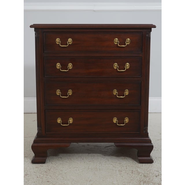 Age: C.1985 Details: Finish no.29 Model 116 Dovetailed Drawer Construction High Quality Construction Quarter Column Sides...