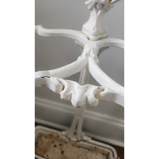 Antique Victorian Cast Iron Umbrella Stand in Original White Finish, Circa 1900 For Sale In New York - Image 6 of 17