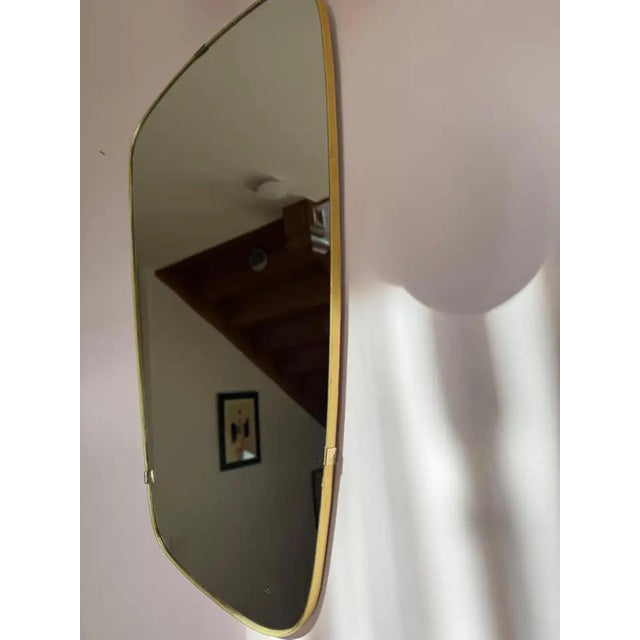 Mid-Century Modern Italian Asymmetrical Brass Wall Mirror, 1950s For Sale - Image 17 of 18