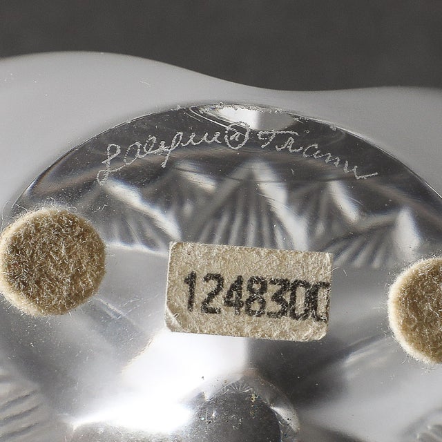 Lalique Mid-Century Modernist Frosted Crystal Thebes Vase Signed Lalique For Sale - Image 4 of 14