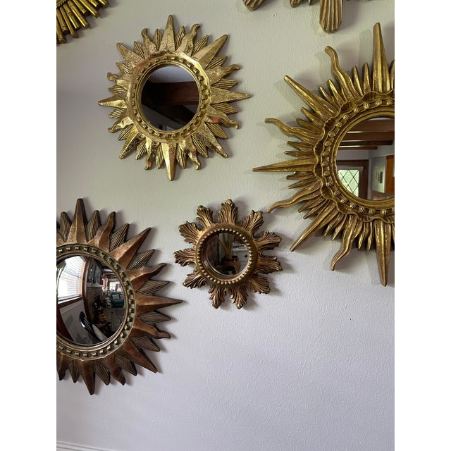 Vintage 1960s Petite 8.5" Acanthus Leaf Sunburst Wall Mirror For Sale - Image 15 of 16