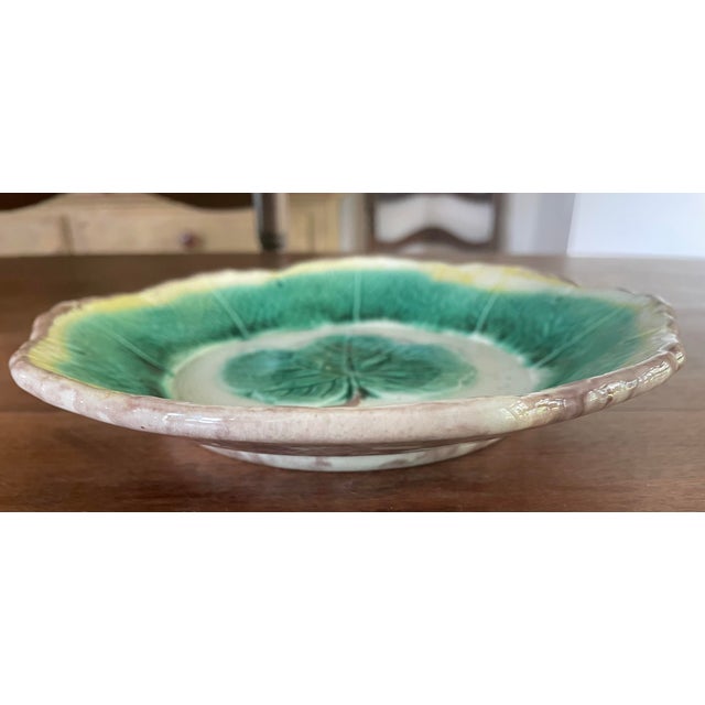 Majolica Dish Green Leaf Spongeware Pottery Decorative 8" For Sale - Image 4 of 6