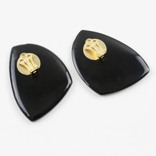 1980s Multicolor Geometric Resin Clip-on Earrings For Sale - Image 5 of 6