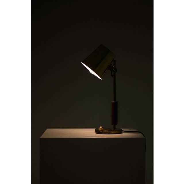1950s Table Lamp in Brass and Teak from Paavo Tynell, 1950s For Sale - Image 5 of 6