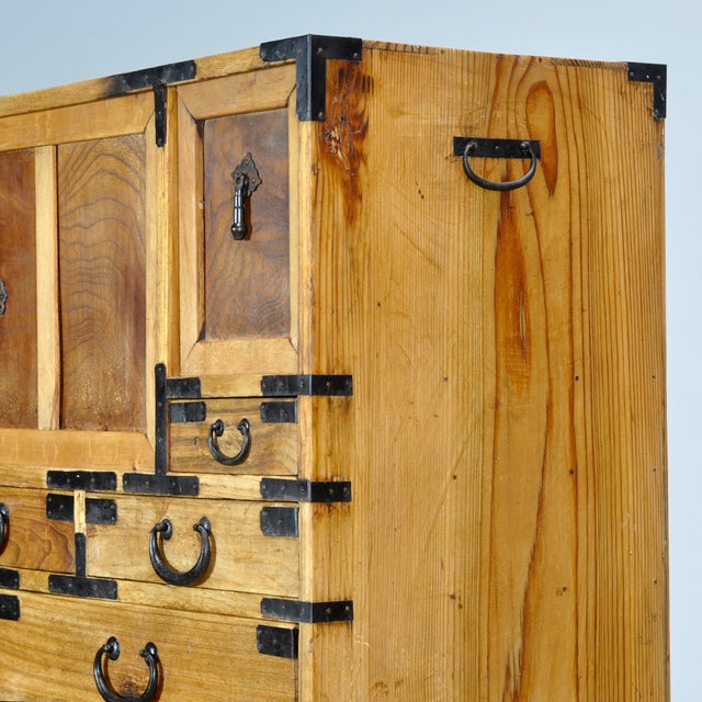 Antique Japanese Tansu Chest of Drawers, 1880 For Sale - Image 10 of 15