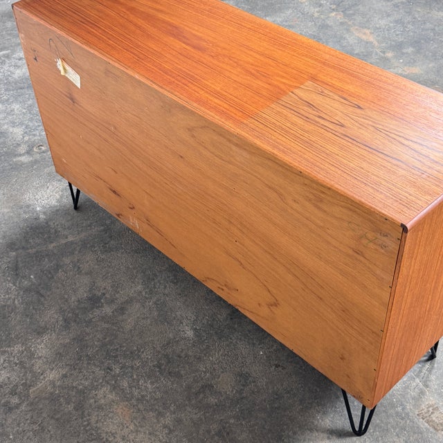 Vintage Fresco Sideboard on Hairpin Legs from G-Plan, 1970s For Sale - Image 12 of 15