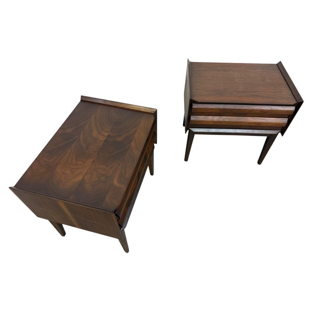 Lane Furniture Mid-Century Modern Lane 1st Edition Walnut Nightstands - Set of 2 For Sale - Image 4 of 9