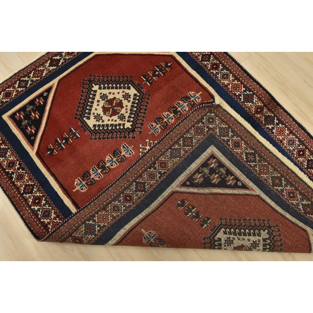 Yalameh Rug 3’3” X 4’9” Red Wool Vintage Tribal Hand-Knotted Oriental Carpet For Sale - Image 11 of 12