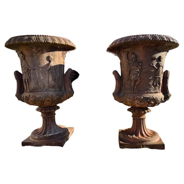 Large Handcrafted Tuscan Terracotta Medici Urns from Impruneta, 1970 For Sale - Image 6 of 6