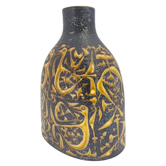 1960s Nils Thorsson for Aluminia Baca 714/3223 Bird Vase, Denmark, Circa 1965 For Sale - Image 5 of 12