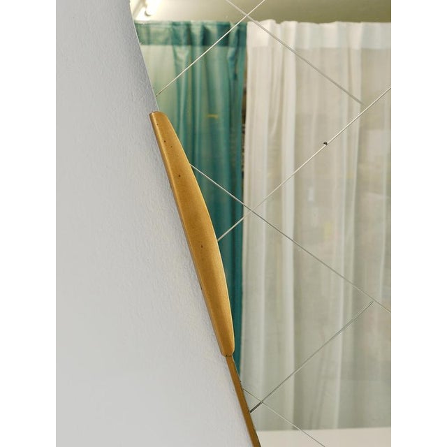 Large Trapezoidal Golden Wall Mirror with Engraved Diamond Pattern by Gio Ponti, 1950s For Sale - Image 6 of 15