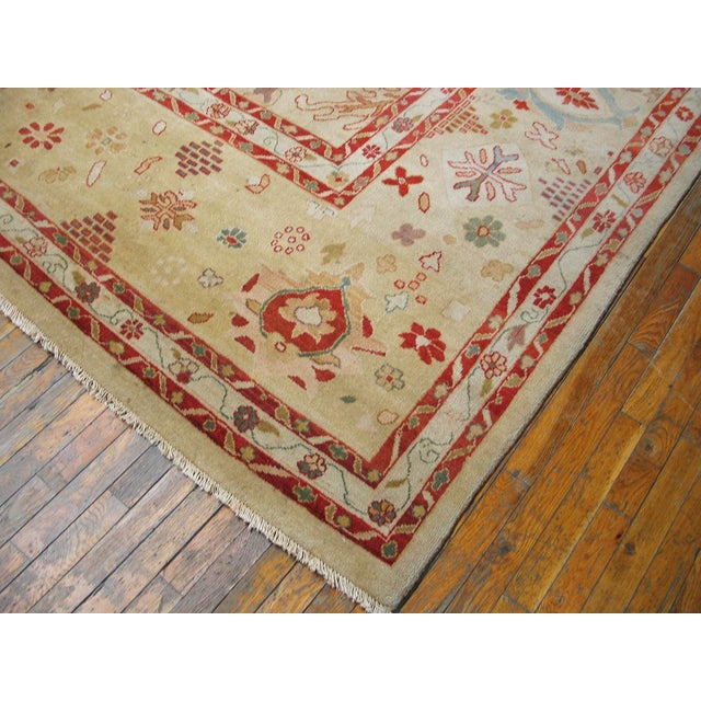 Traditional Brilliant Ivory Color With Florid and Medallion Designs Vintage Sultanabad Rug For Sale - Image 3 of 8