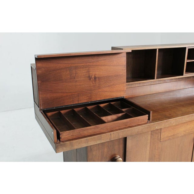 Vintage Sideboard in Walnut by Silvio Coppola for Bernini, 1960s For Sale - Image 9 of 11