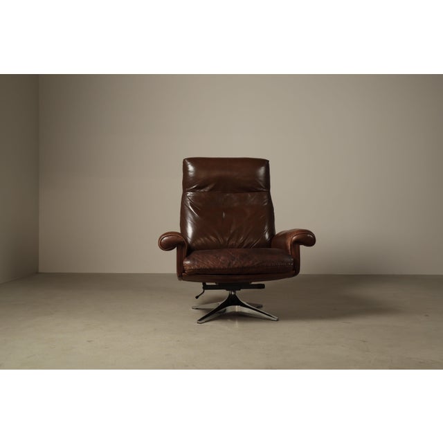 Metal DS-31 Reclining Swivel Lounge Chair in Leather from de Sede, Switzerland, 1970s For Sale - Image 7 of 17