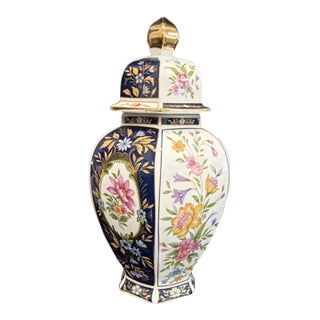 Vintage Japanese Porcelain Hexagonal Floral Design Lidded Ginger Jar For Sale