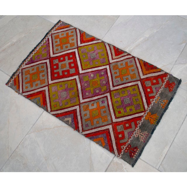 Ruby Red Hand-Woven Braided Small Rug Turkish Jajim Kilim - 19″ × 29″ For Sale - Image 8 of 13