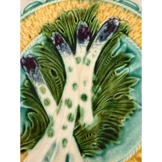 Ceramic Antique French Barbotine Majolica Asparagus Plates, Circa 1880–1900 - Set of Four For Sale - Image 7 of 10