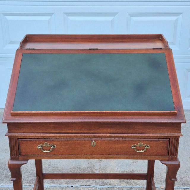 English 1990s Lexington Palmer Home Mahogany Slant Front Leather Top Architect Drafting Table Standing Desk For Sale - Image 3 of 11