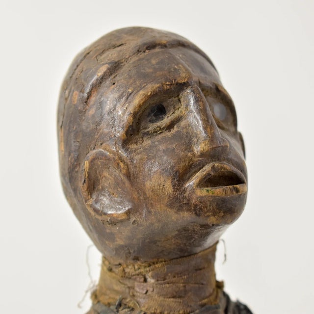 Early 20th Century Pere Miniature Mummy Wood Figure 12 Inch Tanzania For Sale - Image 12 of 15