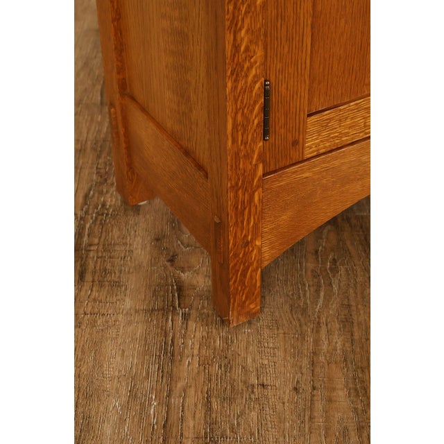 Stickley Mission Collection Harvey Ellis Inlay Oak Small Cabinet For Sale - Image 9 of 18