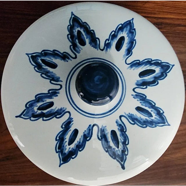 Holland Delft Fine Ceramic Lidded Apothecary Jar For Sale In Los Angeles - Image 6 of 11