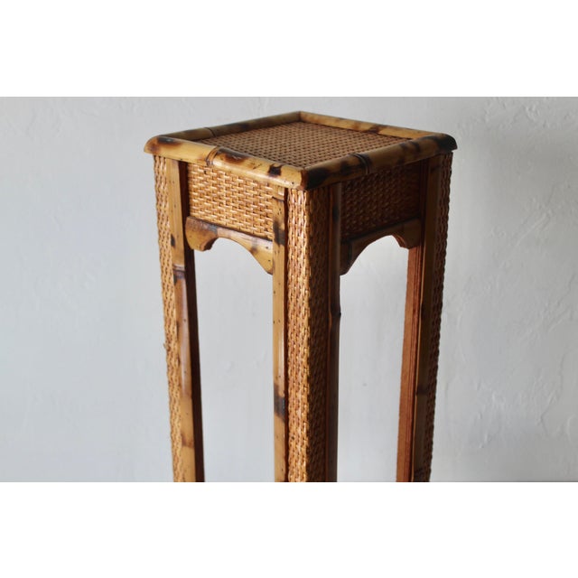 Mid-Century Modern Vintage Scorched "Tortoise Shell" Style Bamboo Wicker Plant Stand Mid-Century For Sale - Image 3 of 13