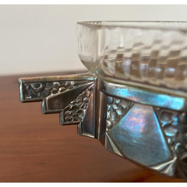 French Art Deco Silver-Plated and Glass Centerpiece by Orfèvrerie Dilecta, 1930s For Sale - Image 9 of 18