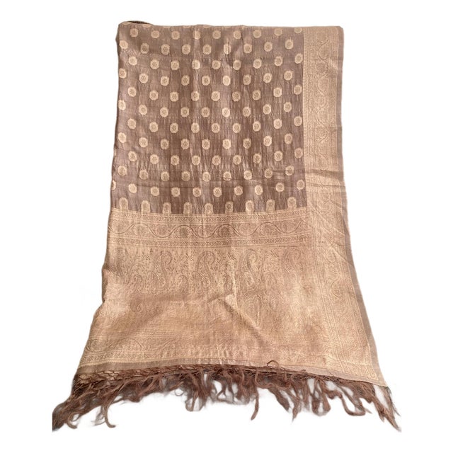 Gold Paisley Silk Jacquard Decorative Organza Throw Shawl For Sale