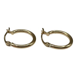 Tube Hoop Huggie Earrings 14kt Yellow Gold 15mm 2.1mm 1.2g Hollow New, Pair For Sale