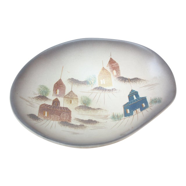 Sascha Brastoff Ceramic 'Rooftops' Footed-Dish For Sale