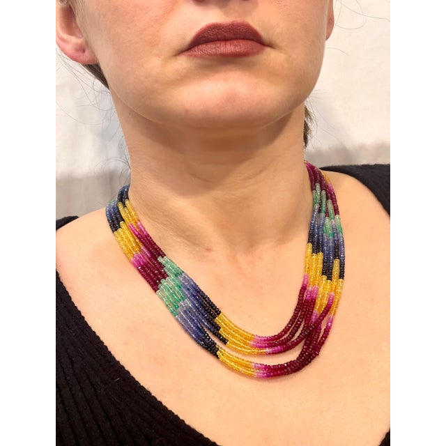 200 Ct 7 Layer Natural Emerald Ruby & Sapphire Bead Necklace 14k Gold Adjustable For Sale - Image 9 of 18