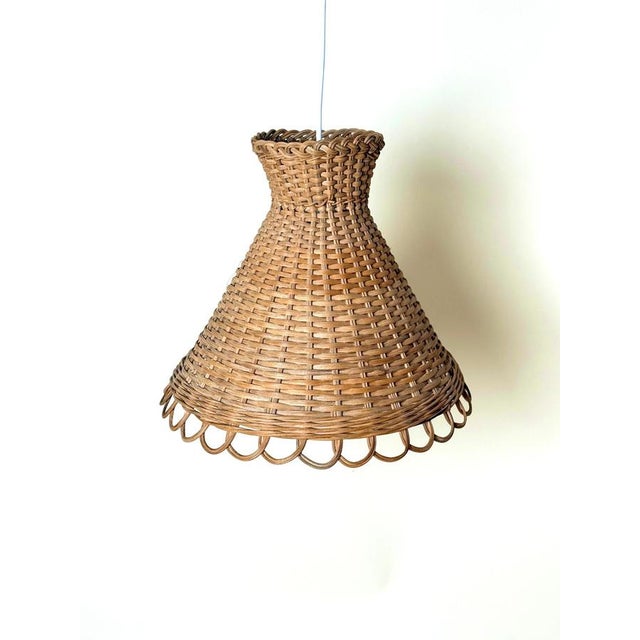 Handcrafted Rattan Diabolo Pendant Light in the style of Kalmar, 1960s For Sale - Image 4 of 15