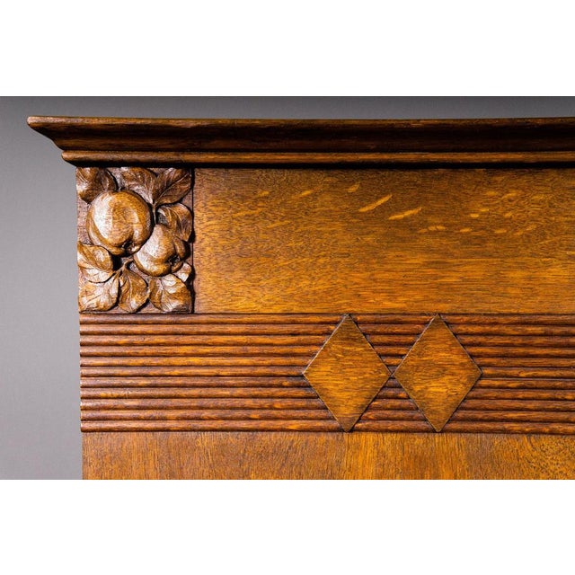 Art Nouveau Commode in Oak For Sale - Image 15 of 18