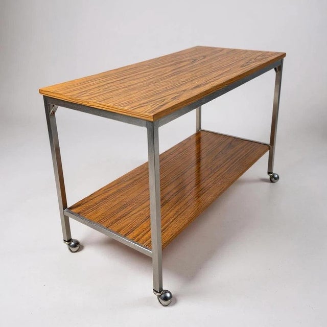Mid-Century Drinks Trolley in Walnut & Chrome For Sale - Image 4 of 13