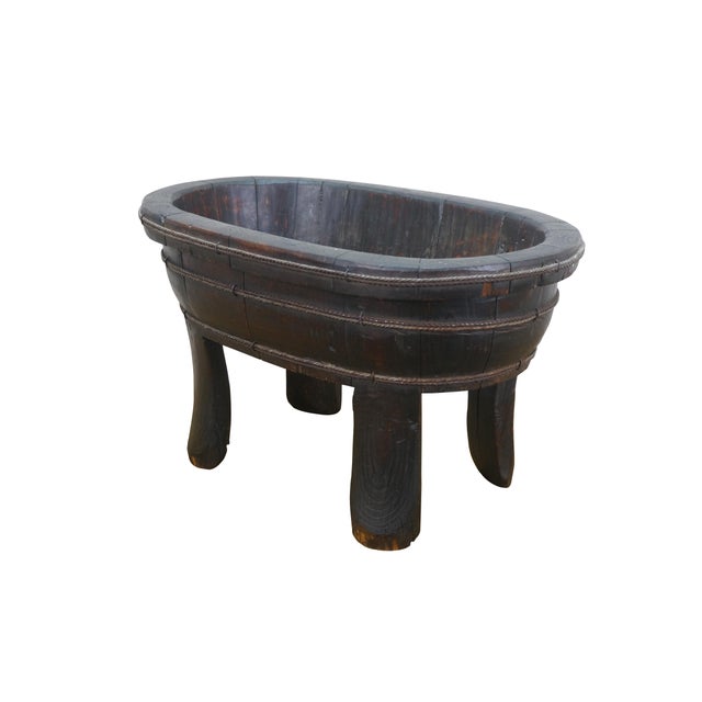 Chinese Late 19th Century Chinese Chinoiserie Wooden Oval Footed Rope Banded Wash Tub Laundry Basin For Sale - Image 3 of 12