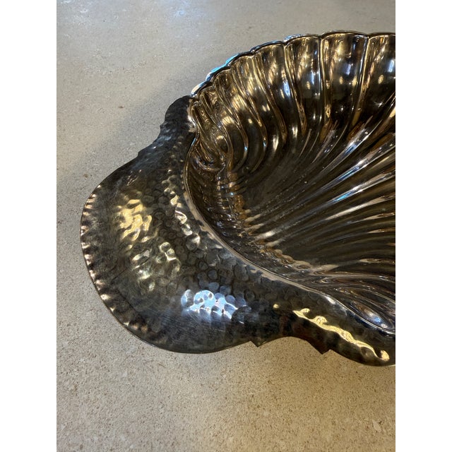 Modern Silver-Plated Shell Centerpiece Bowl With Hammered Handle, 1970s For Sale - Image 3 of 6
