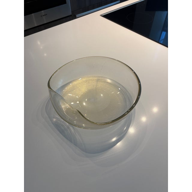 Elsa Peretti Elsa Peretti® 11” Thumbprint Dish for Tiffany & Co. | Mouth-Blown Venetian Glass | 24k Gold Leaf Finish | Made in Italy For Sale - Image 4 of 7