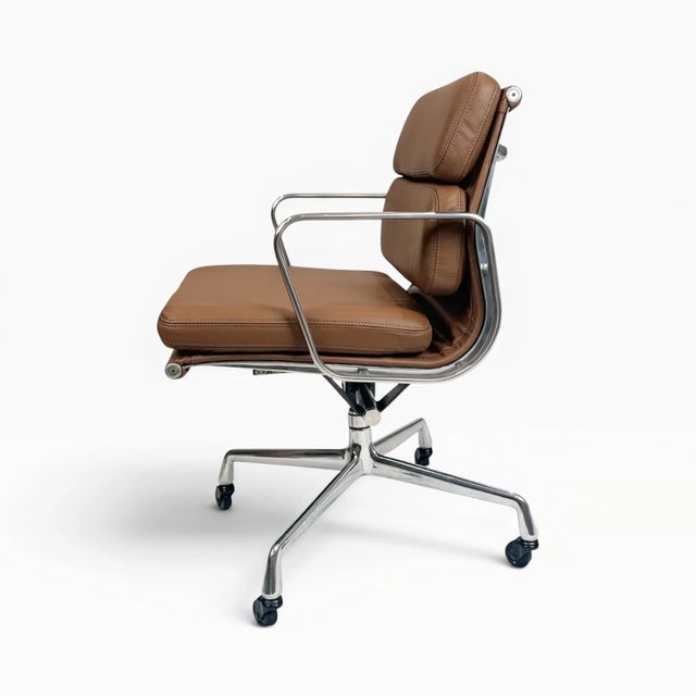 Herman Miller Eames Aluminum Group Soft Pad Management Chair by Herman Miller - Brown Leather For Sale - Image 4 of 10