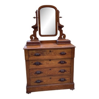 18th Century Walnut Dresser For Sale