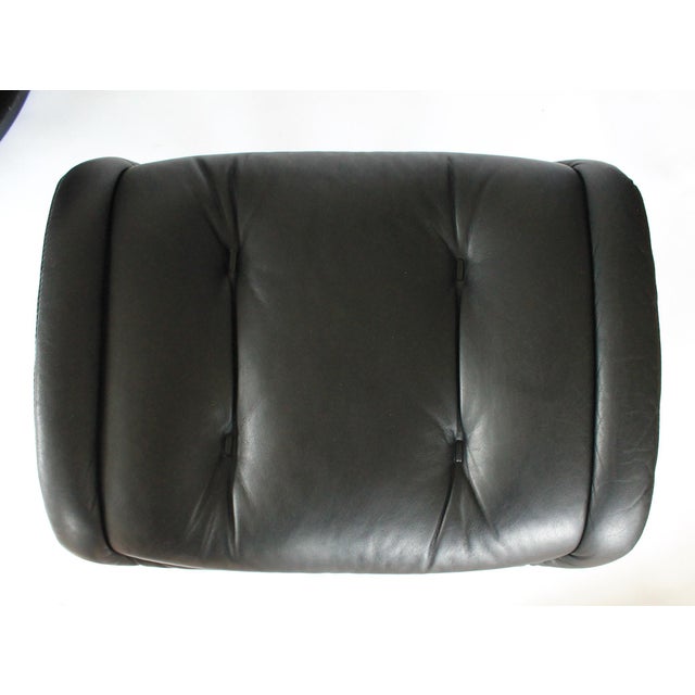 Ekornes Stressless Large Royal Paloma Black Leather Swivel Recliner and Ottoman For Sale - Image 9 of 18