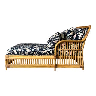 Vintage Albini - Style Coastal Rattan Chaise Lounge For Sale