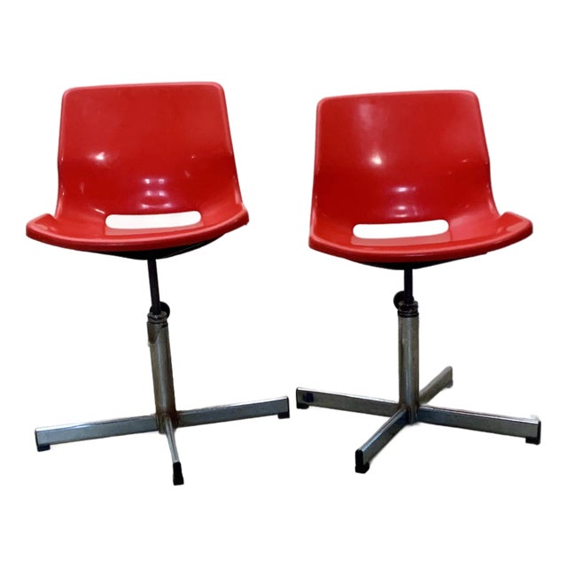 A Pair of Swedish Overman Office Swivel Chair in Red by Svante Schöblom, 1970s For Sale