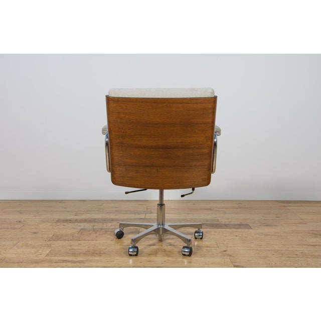Mid-Century Swivel Office Chair by Gordon Russell for Giroflex, United Knigdom, 1970s For Sale - Image 6 of 18