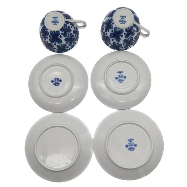 1960s Vintage Rorstrand "Mon Amie" Breakfast Cups, Saucers & Bread and ButterPlate Set- 6 Pieces For Sale - Image 10 of 11