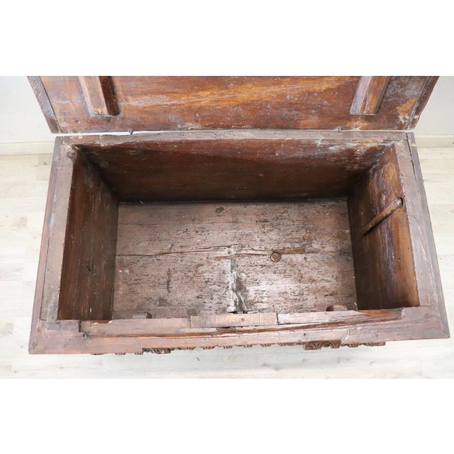 Antique Blanket Chest in Hand-Carved Walnut, 1600s For Sale - Image 16 of 17